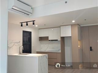 Cho thuê căn 2pn2wc 70m2 bếp rèm giàn phơi, miễn phí ql,giá 8,5tr,tại lumierevinhome grand park