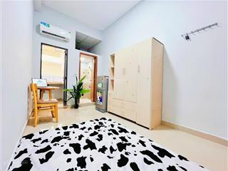Studio có ban công/cửa sổ, máy lạnh quận 3