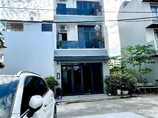 Bán gấp gấp !! chủ ngộp lắm rồi . hẻm lexus đỗ cửa