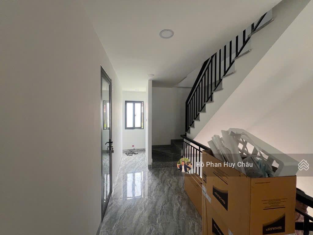 Chdv 5 tầng  bùi văn ba, quận 7, ô tô đậu cửa thu nhập 80tr/tháng giá 12 tỷ