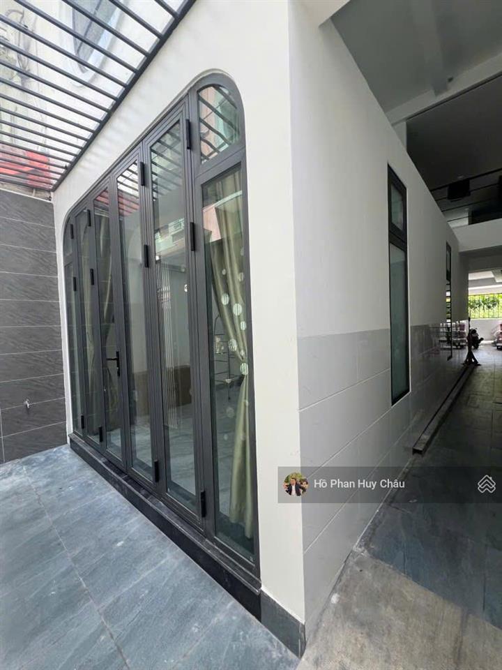 Chdv 5 tầng  bùi văn ba, quận 7, ô tô đậu cửa thu nhập 80tr/tháng giá 12 tỷ