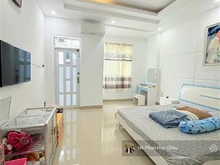 Mặt tiền kinh doanh huỳnh thị đồng  vị trí đẹp  nhà 3 tầng mới  62m²  giá 9.8 tỷ