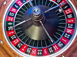 Bán đất mặt đường vạn yên casino, đường vào 50m, 8 làn đường