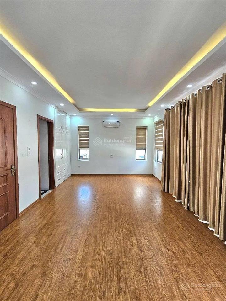 Bán nhà riêng tại nam dư,nhà ở ngay, pháp lý rõ ràng 7,6 tỷ, 38m2, giá tốt