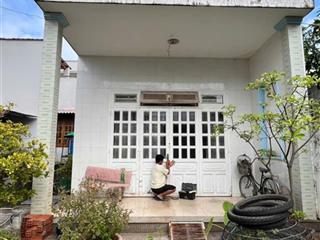 Bán nhà diện tích khủng 138m2 ngang 6.1m trung tâm phước long b
