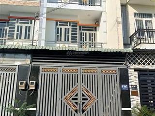 Chủ chuyển công tác nhượng lại căn ở hiệp bình phước giá 1 tỷ 6, sổ hồng riêng, công chứng ngay.