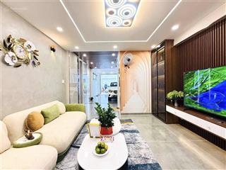 Cần bán gấp căn nhà ở bình quới, ngay vòng xoay lê đại hành 61m2, hxh 6m, sổ chính chủ, có tl