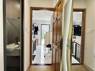 Nhà mt kinh doanh đường tôn đản, q4. 5 tỷ (tl) khu vực sầm uất. dt 108m2. sổ hồng sang tên ngay