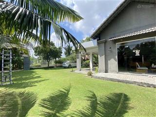 Biệt thự sân vườn 1500m2 có sẵn hồ bơi, ngay tam bình, thủ đức