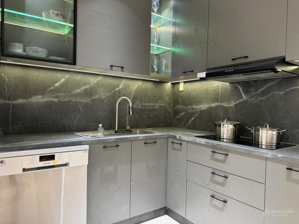 Chính chủ cần bán căn hộ tại bảy hiền tower, quận tân bình giá 4.1 tỷ bao sổ