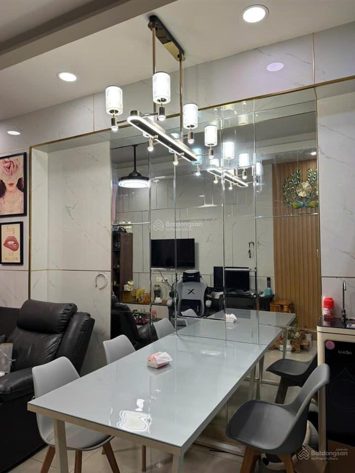 Chính chủ bán căn hộ richstar hòa bình  65m² 2pn 2wc  full nội thất  giá chỉ 4,35 tỷ