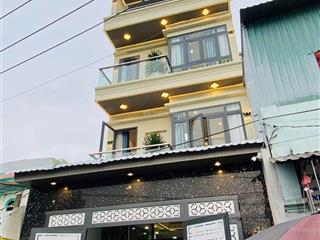 Vị trí đẹp q5  dt 85m2  đường sư vạn hạnh p14 gần vạn hạnh mall  tặng nội thất  shr