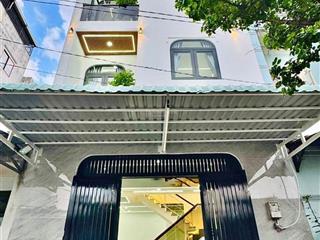 Bán gấp nhà riêng 4pn, 5wc  72m2 giá cực chất 3,45ty. tại lạc long quân q11 gần tthcs lê quý đôn