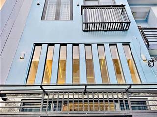 Nhà đẹp mới nhận giá sập sàn 3ty950 đg hòa hảo quận 10  55.2m2 hxh gần đh kinh tế tp hồ chí minh