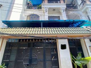Chủ nhà về quê để lại siêu phẩm phạm hữu lầu, 63,4m2 (6,15*11m) 1t 2l, cách phú mỹ hưng 3p