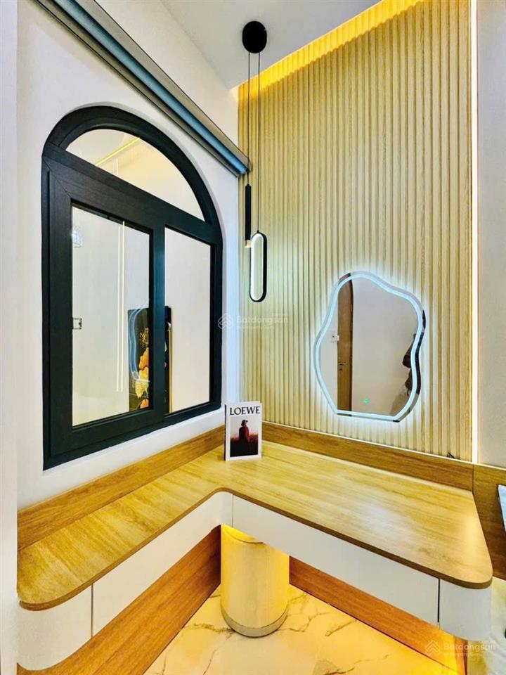 Duy nhất 1 căn mặt tiền nhỉnh 3tỷ lê lai p3 40m2 nhà đẹp mới xây kinh doanh buôn bán sầm uất, shr