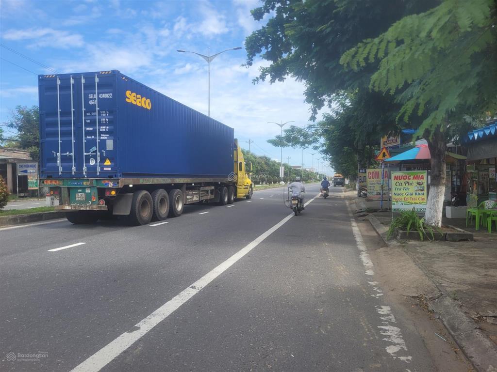 Bán nhà xưởng tại trần hưng đạo, điện ngọc, điện bàn, quảng nam, 2 mặt tiền,rộng rãi