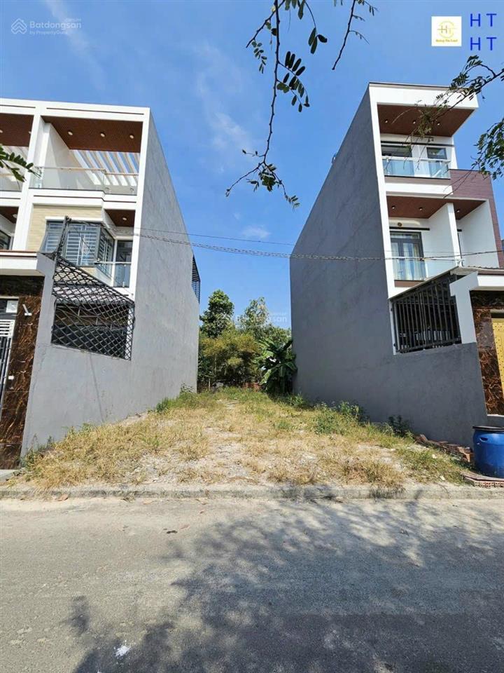 Cần sang liền lô đất ngay trường mầm non hoa mai 2, 75m2 ngang 5m dài 15m, đường trước đất 6m, shr.