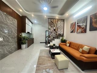 Nhà đẹp thạch bàn chính chủ gần aeon mall, gần chợ  ô tô, 5 tầng mới ở ngay  7.68tỷ, 35m2