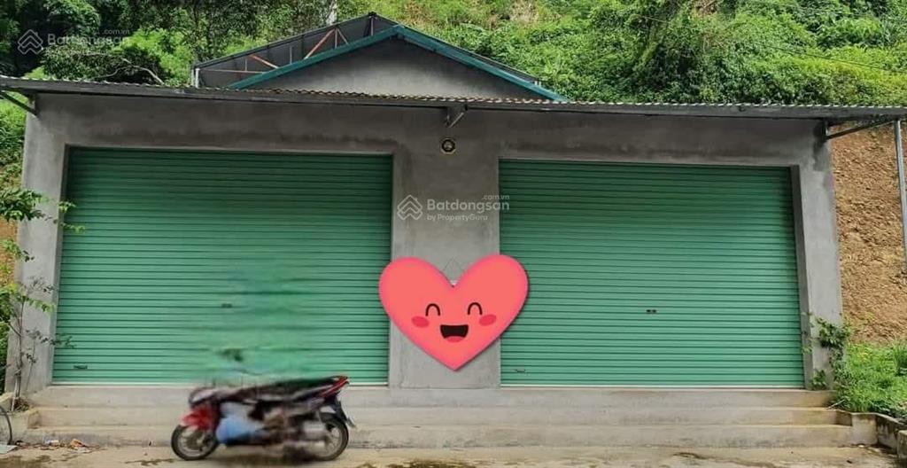 Bán nhà riêng tại km1 cửa khẩu ma lù thàng, giá ưu đãi 1,55 tỷ, 238m2, 2pn, 2wc