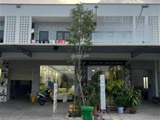 1,05 tỷ + dãy trọ + kiốt đường na5  mỹ phước  bến cát * gần kcn  đường 12m  dòng tiền sẵn