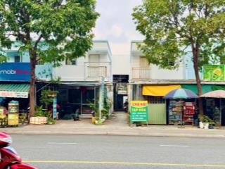 Dãy trọ xb2mỹ phước bến cát, 300m2 giá 1,25 tỷ 12 phòng đang khai thác,đường 12m , cách kcn 300m