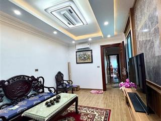 Nhà đẹp nghĩa tân 40m2 mt 5m ô tô đỗ cửa, giá nhỉnh 8 tỷ