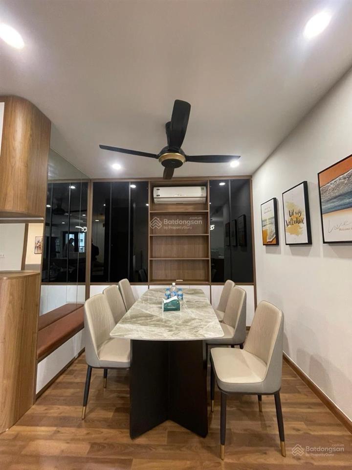 R3 goldmark city 136 hồ tùng mậu, căn góc, view nội khu, nhà mới đẹp ở ngay, full nội thất, 104m2