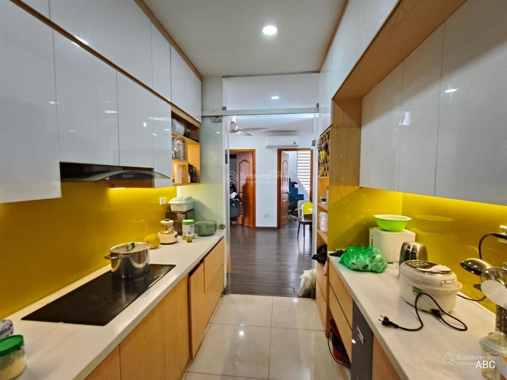 Tòa b chcc bộ công an ngõ 282 nguyễn huy tưởng, thanh xuân, 3 ngủ 2 wc, ban công, diện tích 102m2