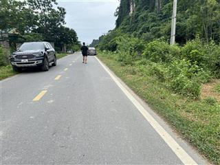 Em đang có mảnh đất diện tích 348m2 tại mặt đường quốc lộ thôn đầm vi xã phú lão huyện lạc thuỷ