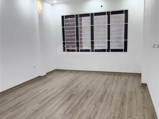 Chính chủ gửi bán nhà 37/42m. 6tầng11phòng cho thuê . ngõ rộng 3 gác 20m ra đường oto.