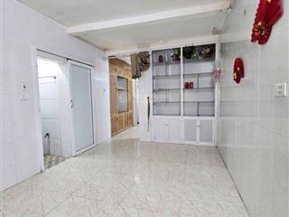 Tập thể thanh xuân tầng 1 45m 2pn ở ngay