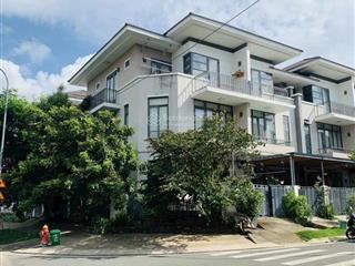 Bán biệt thự căn góc 3 tầng lavila  phước kiển, 133m2, full nội thất cao cấp, 25.8 tỷ