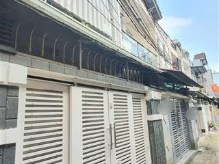 Bán nhà 2 tầng  (4 x 14)  ko bị quy hoạch  kdc hiện hữu  huỳnh tấn phát  quận 7  hơn 4 tỷ