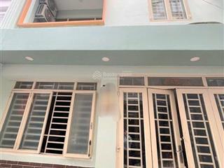 Bán nhà 2 tầng xe hơi ngủ trong nhà, lâm văn bền, quận 7, ngang gần 6m, hơn 8 tỷ