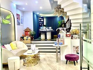Cho thuê nhà 5 tầng  7pn, ô tô đỗ cửa, full nội thất, phù hợp vp, spa, ngoại ngữ.. dtsd 350m