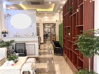 Mặt bằng 250m mặt phố tôn đức thắng setup spa sẵn, vị trí đẹp, kd ngay thuê chỉ 46tr/tháng