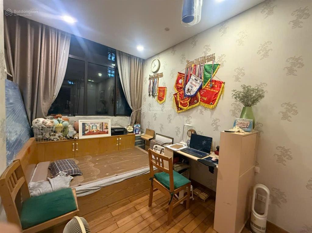 Nguyễn hoàng  trần bình  căn hộ chung cư dolphin plaza  3pn