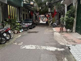 Phân lô  hoàng cầu  ô tô tránh  52 m2