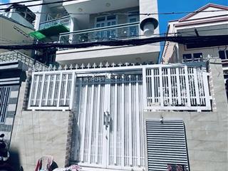 Hàng hiếm  đoàn văn bơ  q4  2 tầng  mới đẹp  ngang 5.5m  vị trí đắc địa