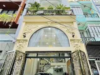 Ngay bệnh viện đa khoa gia địnhkhu đồng bộhẻm xe tảinơ trang longphường 13dt 51m2giá 10,5 tl.