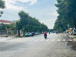 Ngay rạch xuyên tâm, đại học văn lang, đặng thùy trâm, hẻm bàn cờ, dt 6x20m, giá 16 tỷ tl.
