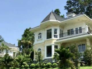 Siêu phẩm nghỉ dưỡng giữa lòng hồ đồng mô