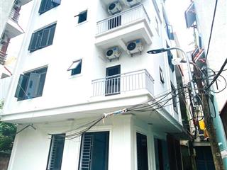 Toà nhà có 102, lô góc, thoáng, sáng, ở cực sướng tại lai xá