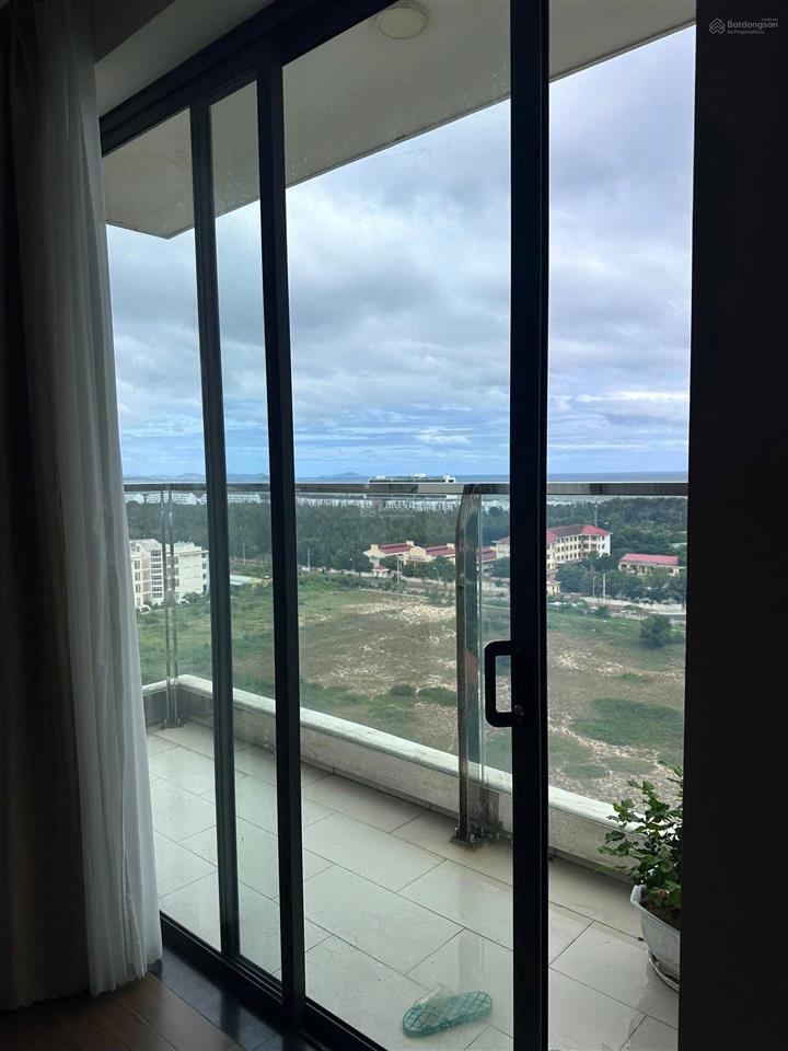 Bán căn hộ chung cư 1pn, 1wc, 31m2 tại condotel apec mandala, 1tỷ150 triêu