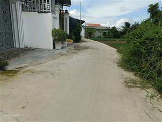Bán nhà gần kcn cầu tràm, long trạch, cần đước. dt 118m2 full thổ. giá 1,26 tỷ tl