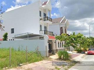 Chủ kẹt tiền cần bán gấp lô đất ngay mt đường nguyễn trung trực rộng 26m, shr, đất thổ cư