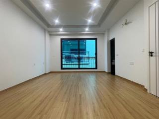 Bán nhà mặt ngõ 7 tầng có thang máy mặt tiền lớn phố nguyễn ngọc nại