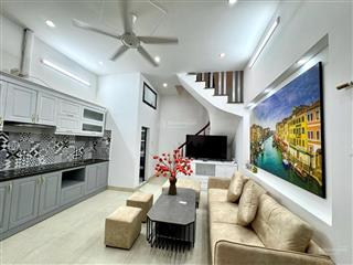 Bán nhà phố khâm thiên  30m2 x mt 4,7m  tiện ích  ngõ rộng  full nội thất  sổ đẹp