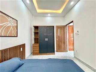 Siêu mới xây, 9 triệu/tháng ngay trung tâm quận 7, có ban công, cửa sổ trời